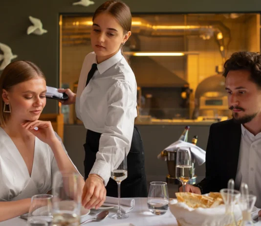 Sofra Adabı Nedir? Dikkat Edilmesi Gerekenler